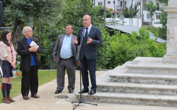 pousa inaugurou obras de requalificação do cruz...