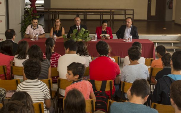 presidente da câmara presente no arranque do an...