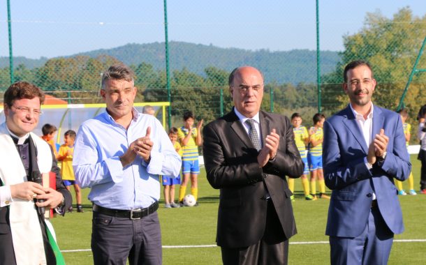 presidente da câmara inaugura relvado sintético...