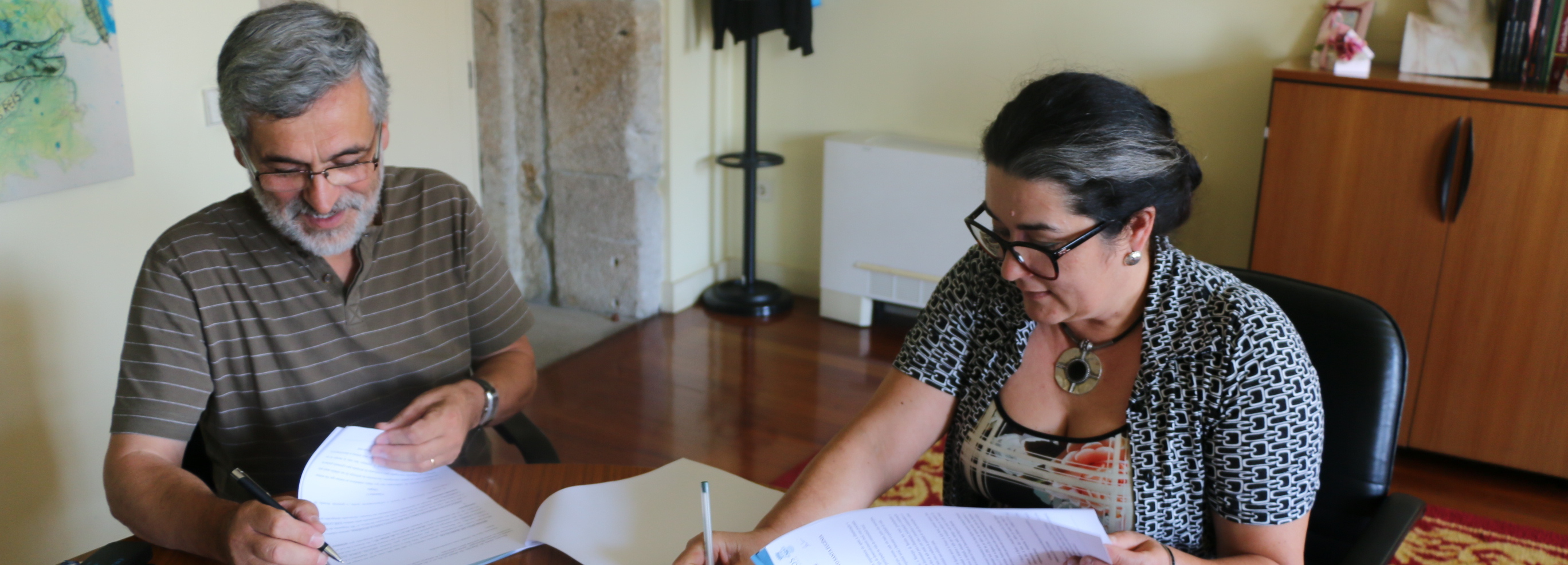 Câmara Municipal assina protocolo com a Associação Humanitária de Rio Covo Santa Eugénia