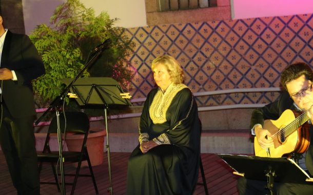 recital de fado clássico e espetáculo de videom...