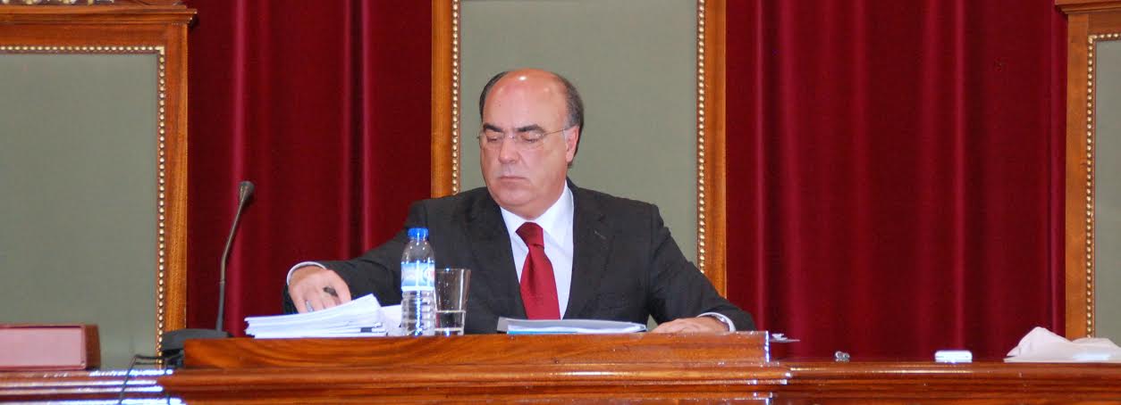 Câmara aprova contas do exercício económico de 2013