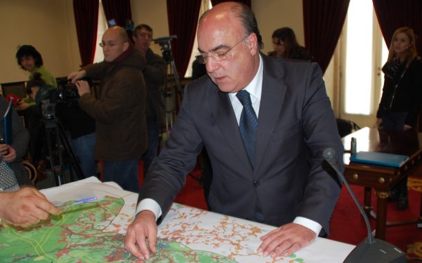 câmara de barcelos apresenta posição pública so...