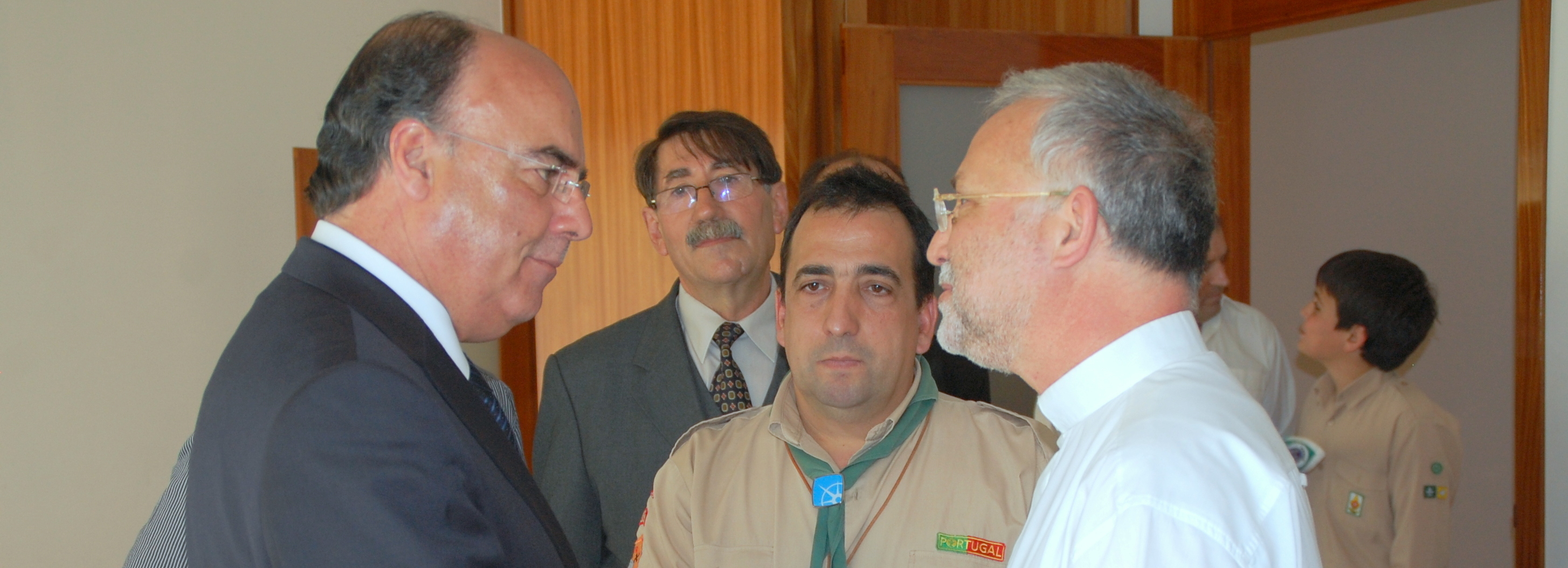 Presidente da Câmara visitou Centro Paroquial de Adães