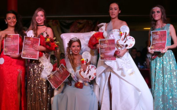 Ângela vilas boas eleita rainha das vindimas 2016
