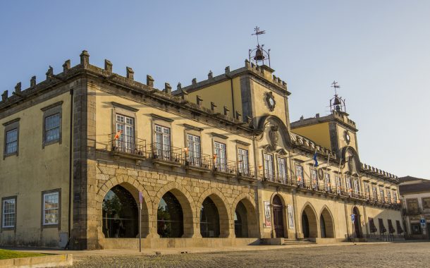 câmara envia à assembleia municipal 18 proposta...