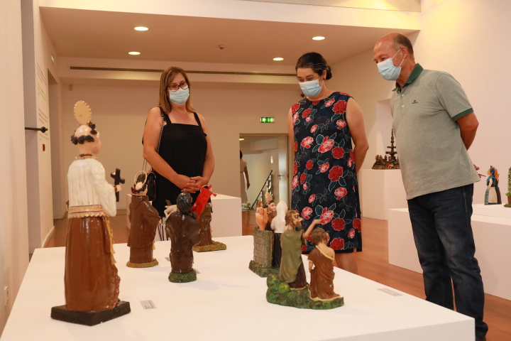 Museu de Olaria expõe “Mãos no Barro, Figuras da Vida” de Manuel Macedo