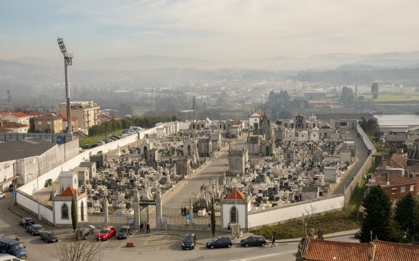 cemitério municipal encerra nos dias 31 de outu...