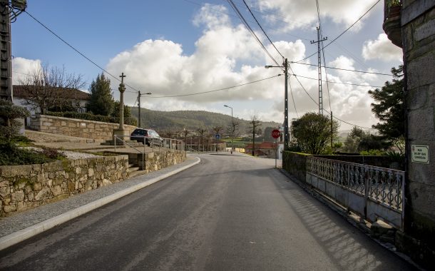 requalificação da rua nossa senhora das candeia...