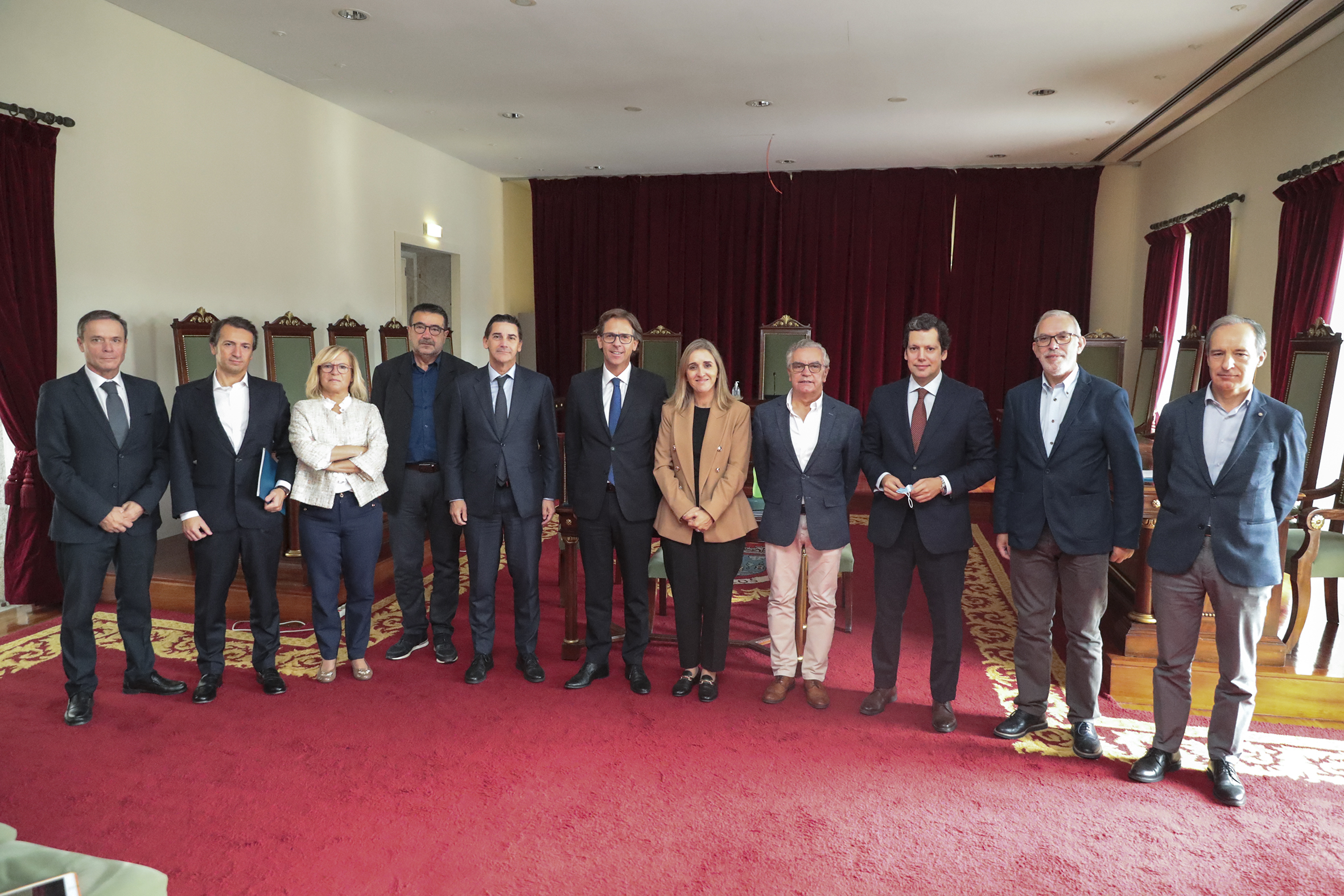Presidente da Câmara de Barcelos sensibiliza deputados do distrito para Novo Hospital e nós de ligação às autoestradas