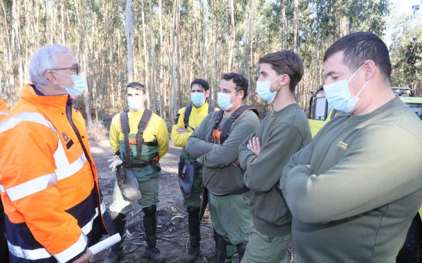 vereador da proteção civil visitou equipas de s...