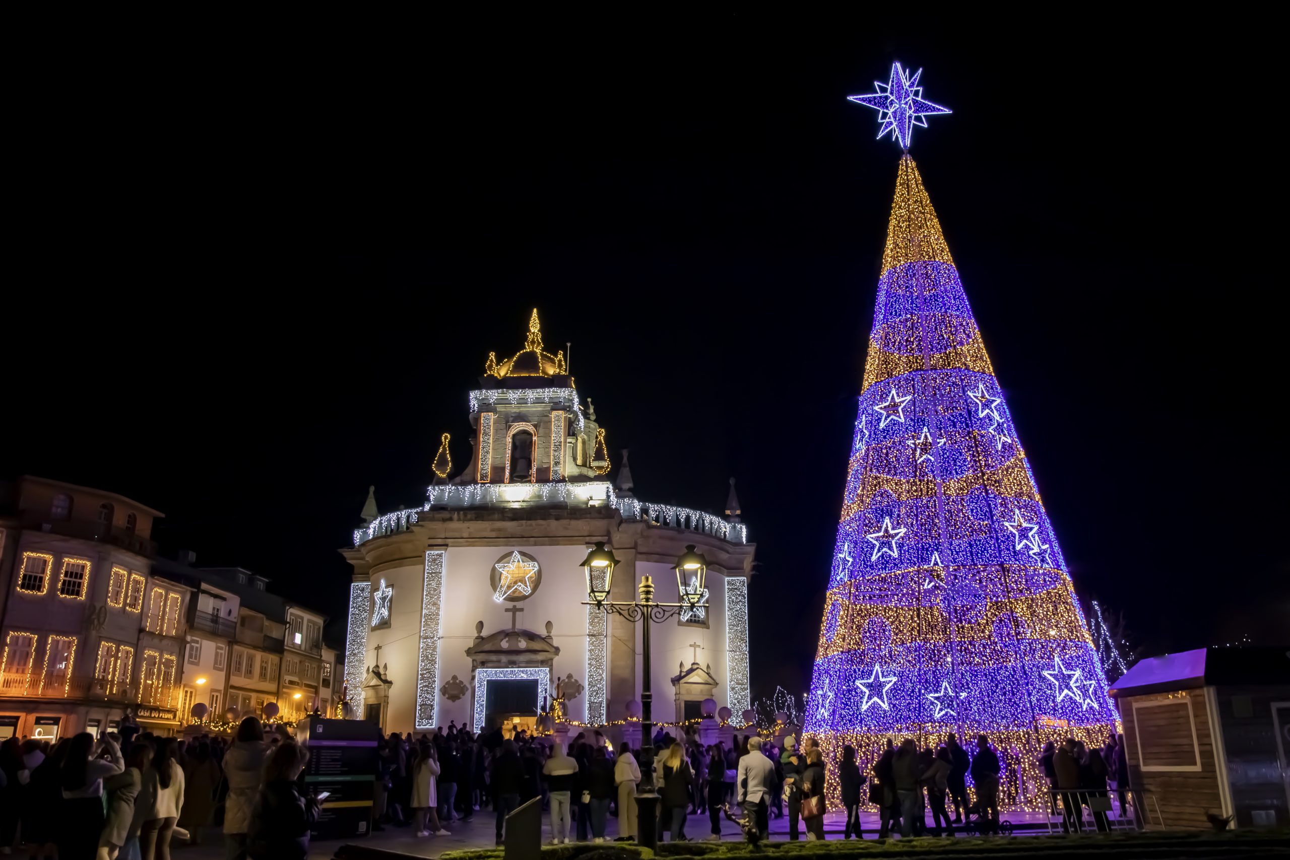 Barcelos celebra o Natal e ilumina a cidade