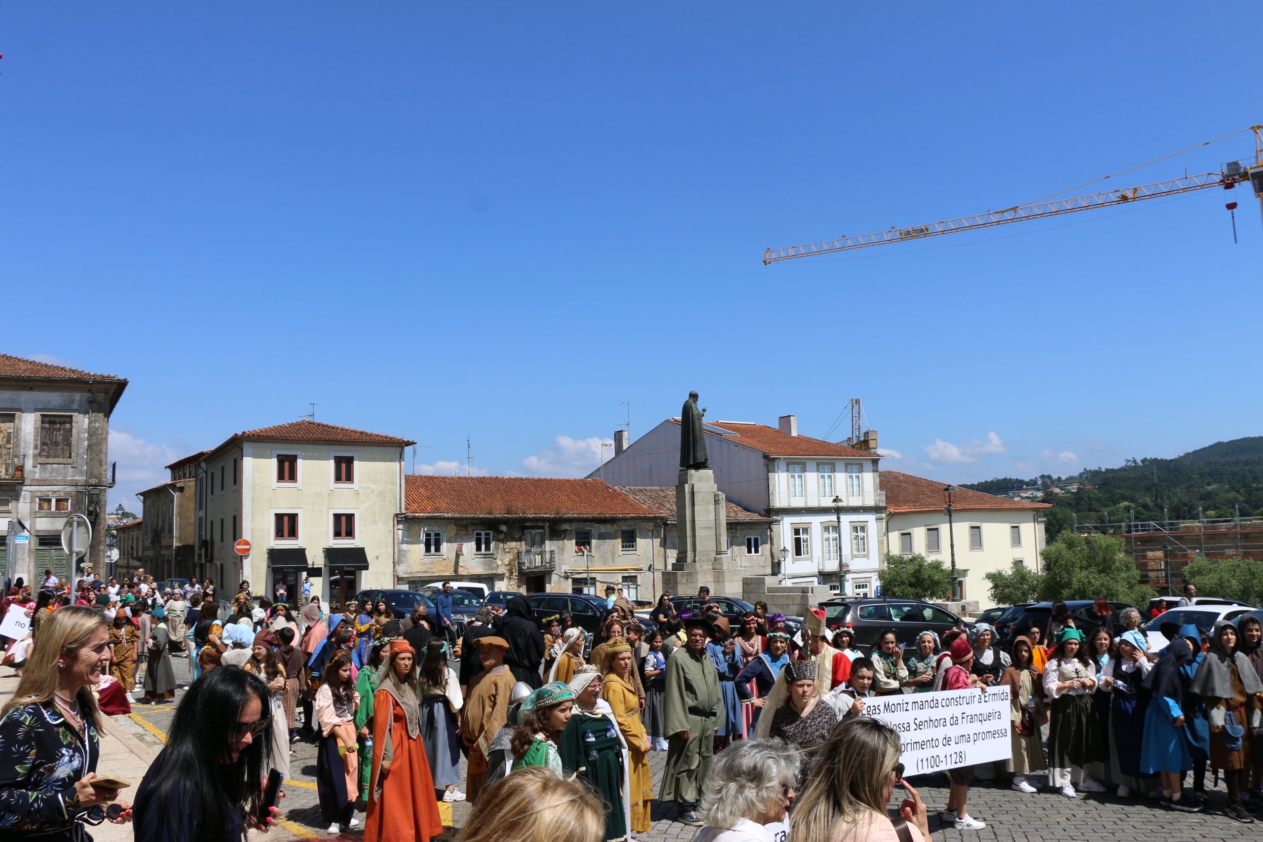 Desfile “O Castelo de Faria na Idade Média” mobilizou 400 alunos
