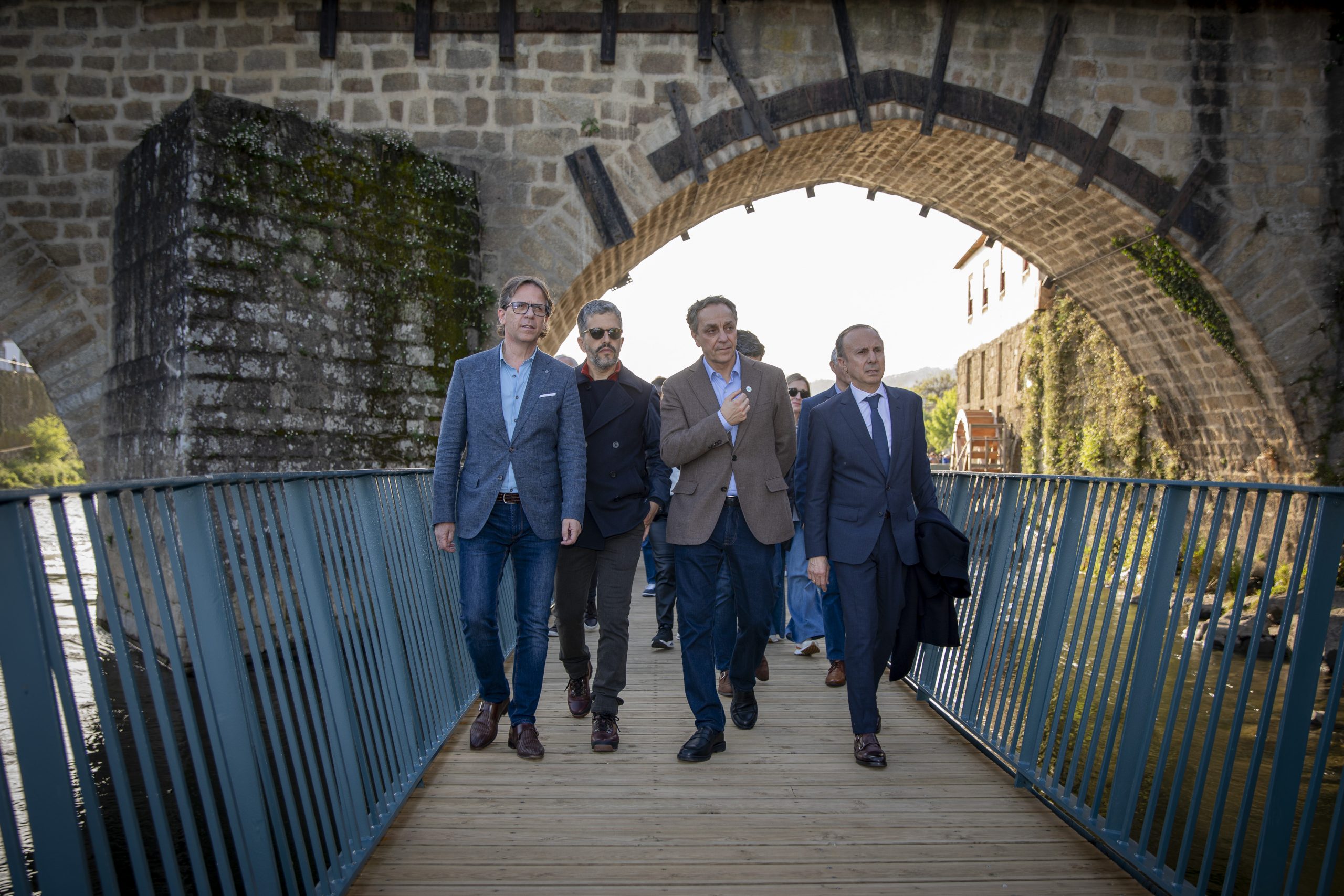 Está oficialmente aberto o Passadiço da Margem Direita do Cávado em Barcelos