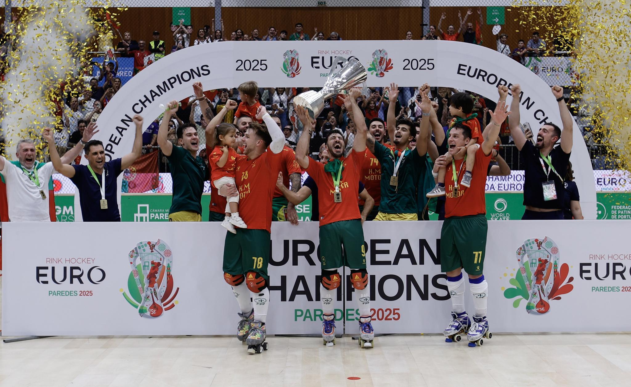 Câmara de Barcelos aprova Voto de Louvor a campeões da Europa de hóquei em patins