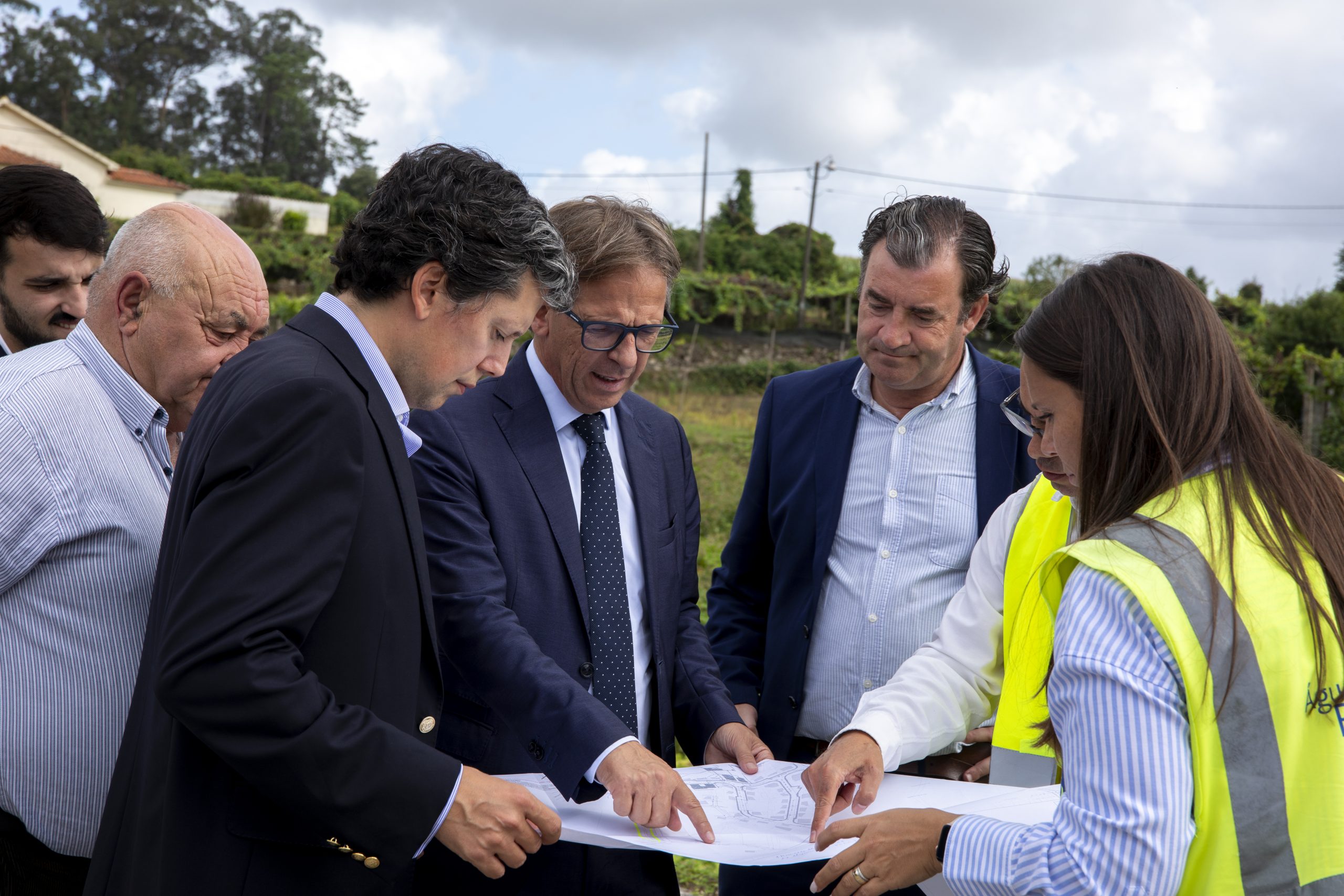 Obras ampliam rede de saneamento em Perelhal, Fornelos e Vila Seca