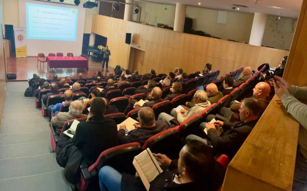 município promove ação de formação dirigida aos...