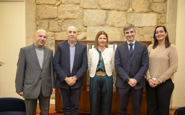 município e ordem dos psicólogos reforçam coope...